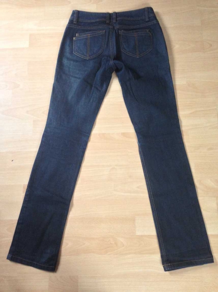 Dunkle Denim Orsay: Robust & mit sexy Stitching!