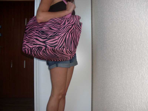 rosa/ schwarze tasche, tigermuster