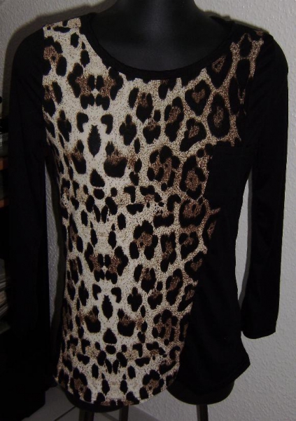 Leo Print Shirt von Qian mei, langärmelig Gr. ca. 36-38