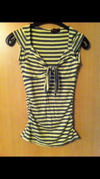 verspieltes Top