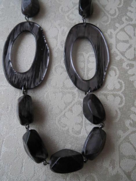 Kette, schick, 44 cm, neu