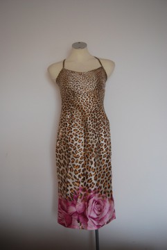 Bershka  Stylisches Kleid  Trendi