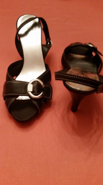 Schwarze Riemchensandalen von Högl