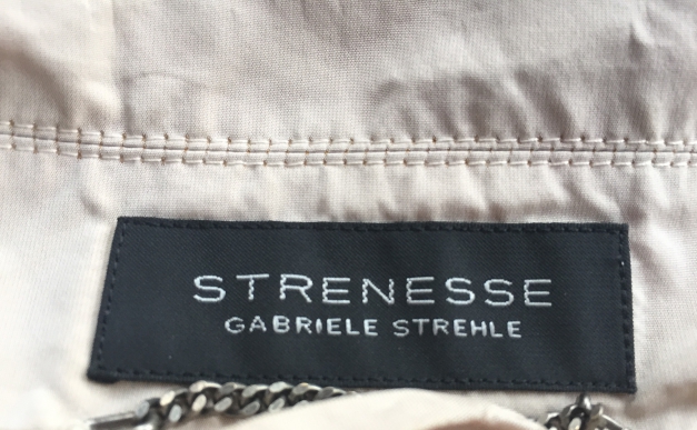 Schicke Jacke Strenesse