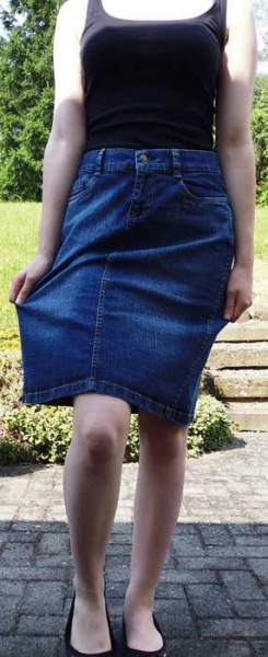schicker Jeansrock