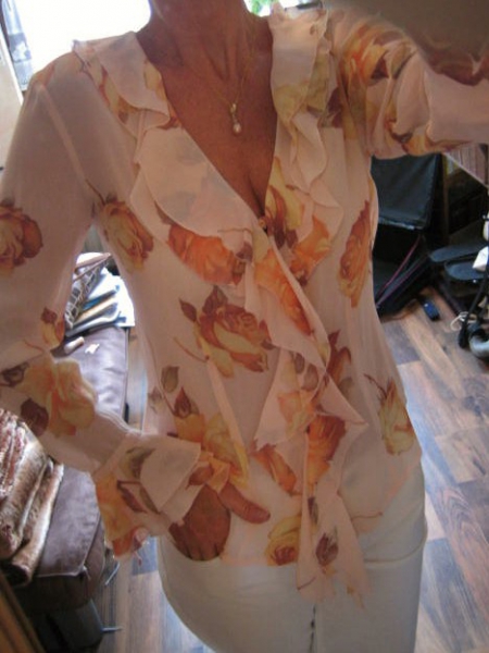 Chiffon Bluse mit Rüschen Gr. 36 / 38