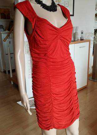 Schönes gerafftes Rotes Kleid M/L / H&M