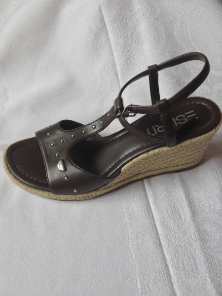 Wunderschöne und sommerliche Wedges von Esprit