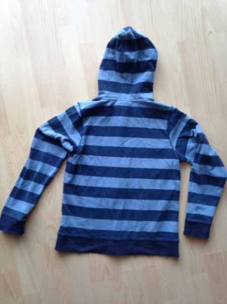 Sweater, Pulli, Hoddie, Kapuzenpulli, Jacke
