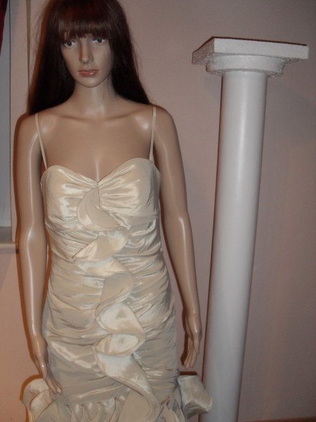 Abendkleid Unique Gr 38 Gold/ Beige mit Stola