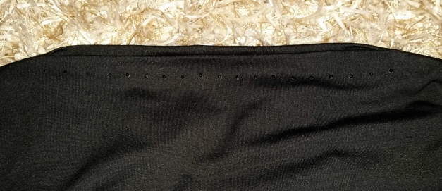 Schwarzes Oberteil mit 3/4 Arm