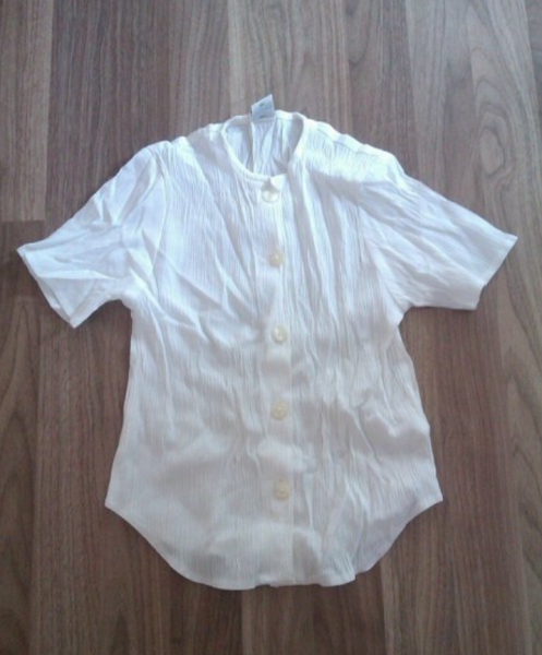 weiße Bluse