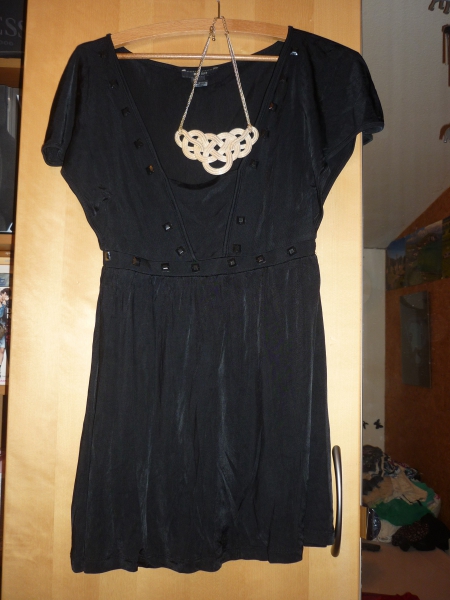 Kleid von Mango