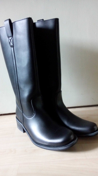 Vegane Stiefel, ohne Leder, schwarz, von Vegetarian Shoes