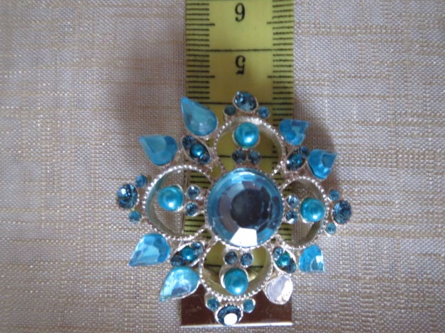 Brosche , Modeschmuck, Blumenform, türkis-silber