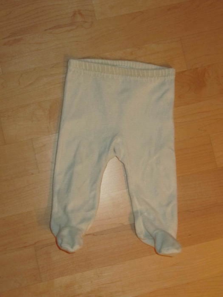 Nikki Hose mit Füßen 3-6 Monate Strampelhose