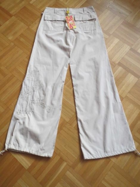 Hose,neu,beige-sand