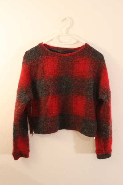 kurzer, kuscheliger Wollpulli von MANGO