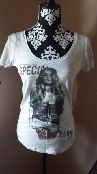 hübsches T-Shirt