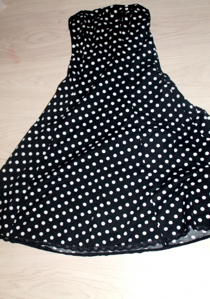 Gepunktenes Kleid Wie neu 