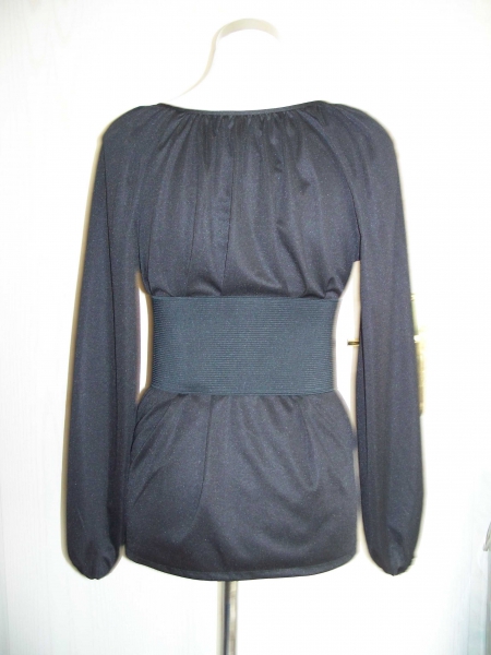 VINTAGE// Weite schwarze 70er-Bluse (langärmlig) von *Trevira*