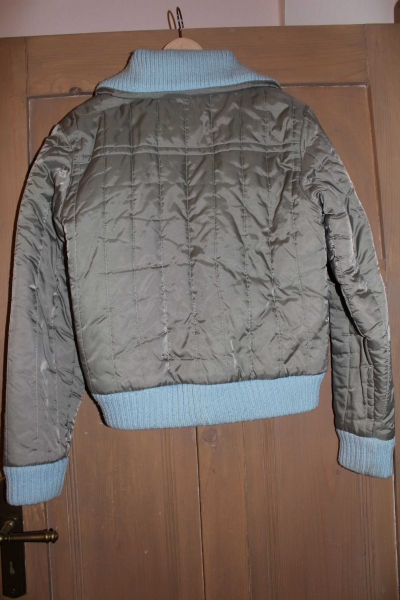 hellblau oliv farbene Jacke Winterjacke Übergangsjacke