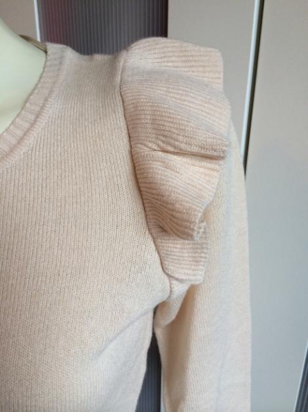 Pullover Puder beige Creme rosa mit Flatterärmel 