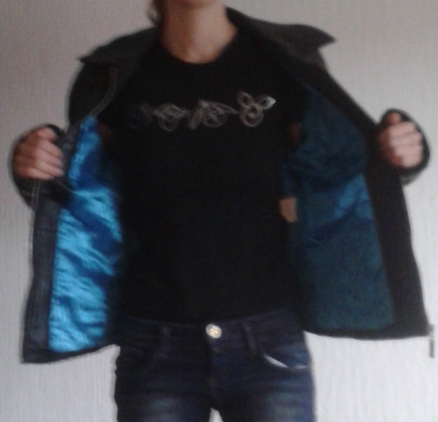 Schwarze Kunstlederjacke