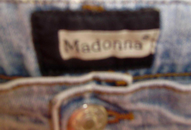 Ausgefallene Jeans von Madonna Gr. 29/32 im Used-Look