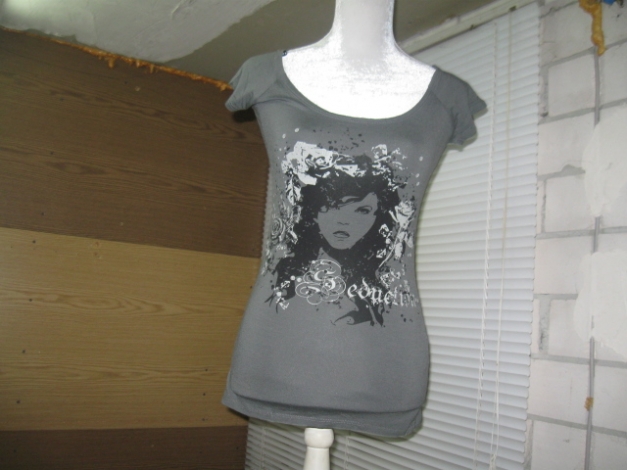 *** Shirt ~ Druck ~ Hot Rücken ***