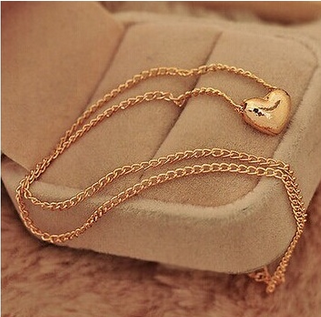 süße goldene Kette