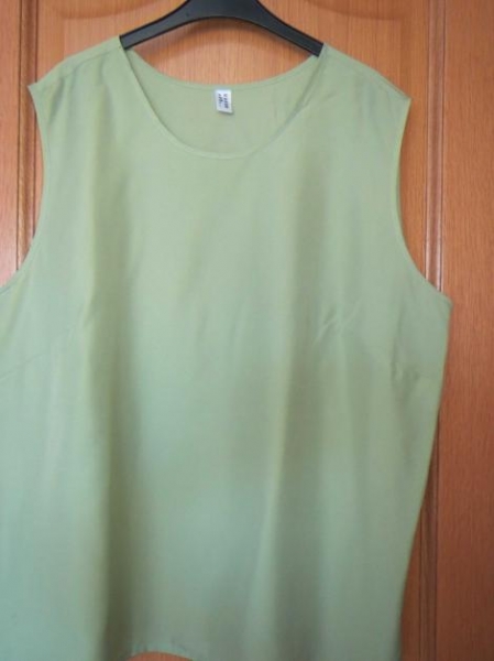 Sommertop, Gr.50/XL, grün, neu