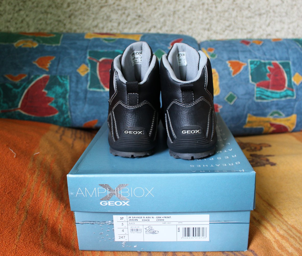 233. Hohe Sneakers von Geox, Gr. 37