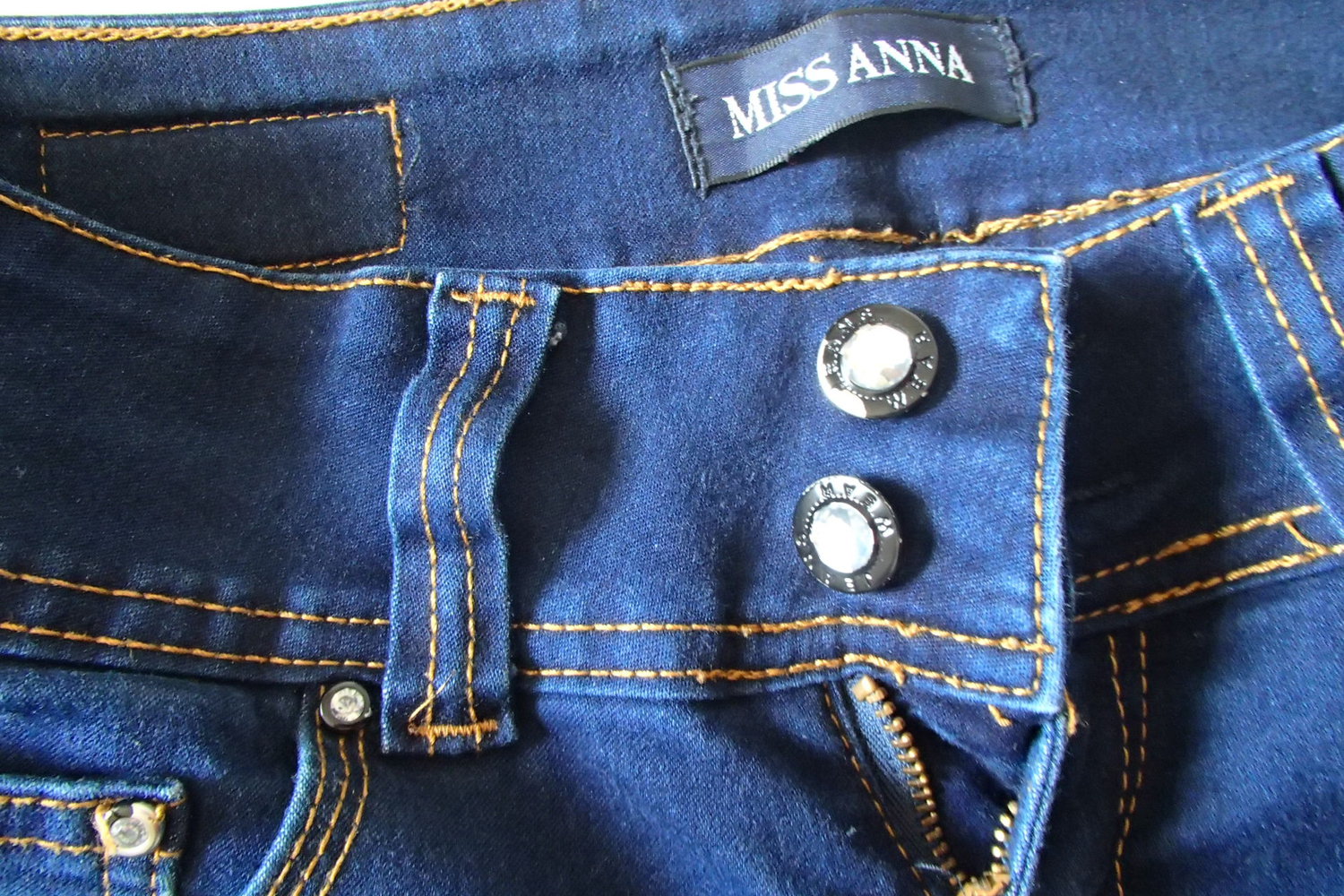 Königsblaue Chinohose