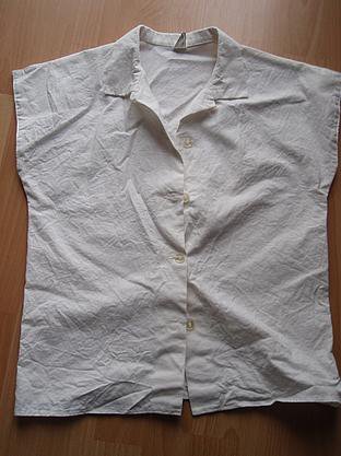 Weiße Kastenbluse Gr. 116