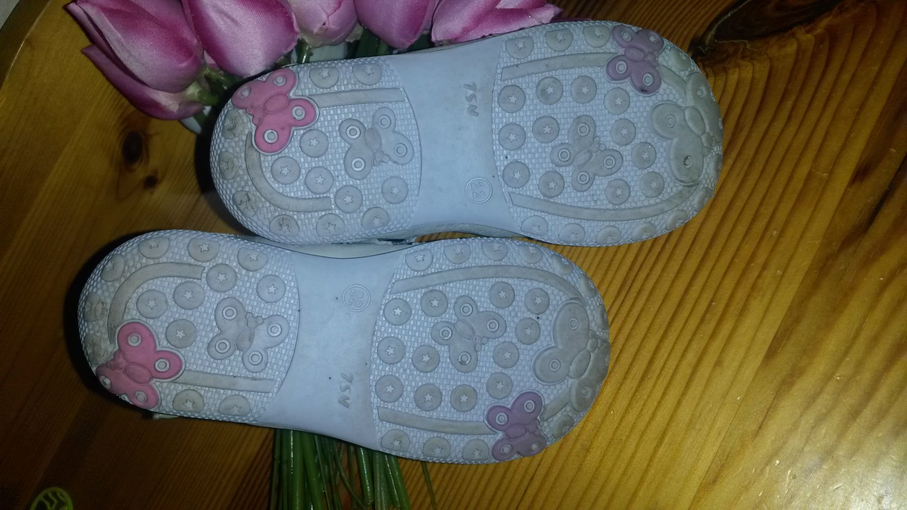 Däumling - beige Ballerinasandalen mit Schleife Gr. 22