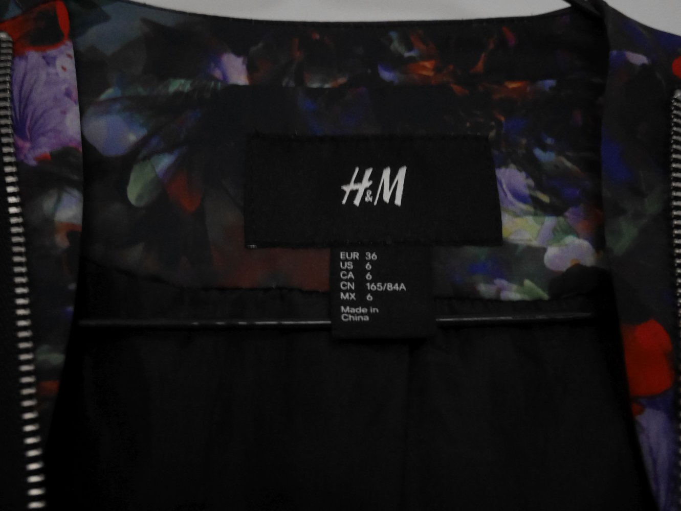 blumige Bomberjacke