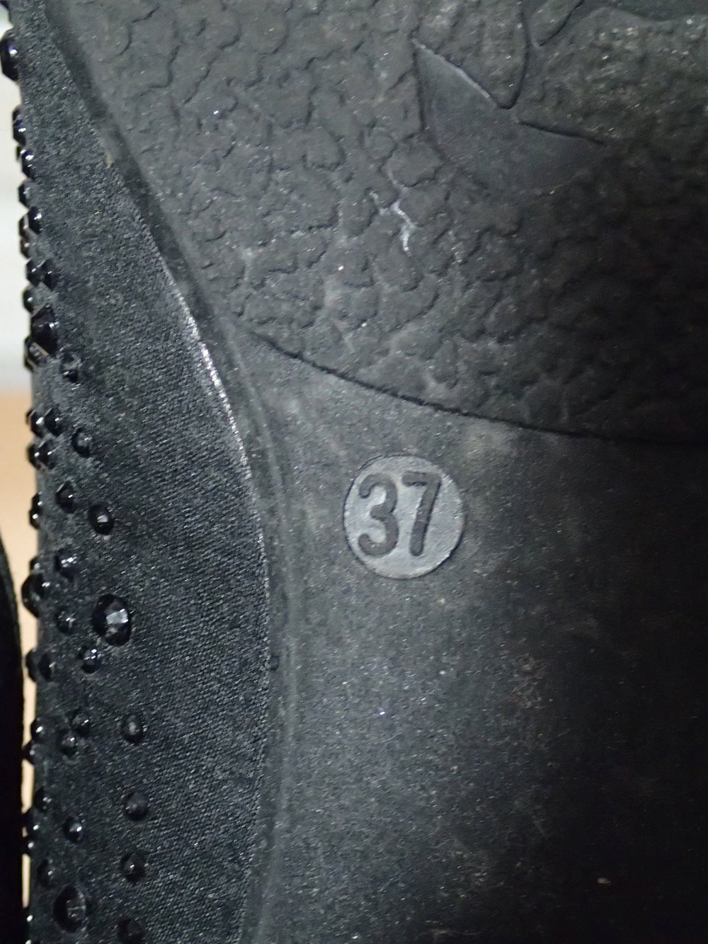 Loafer / Ballerinas mit Nieten 37