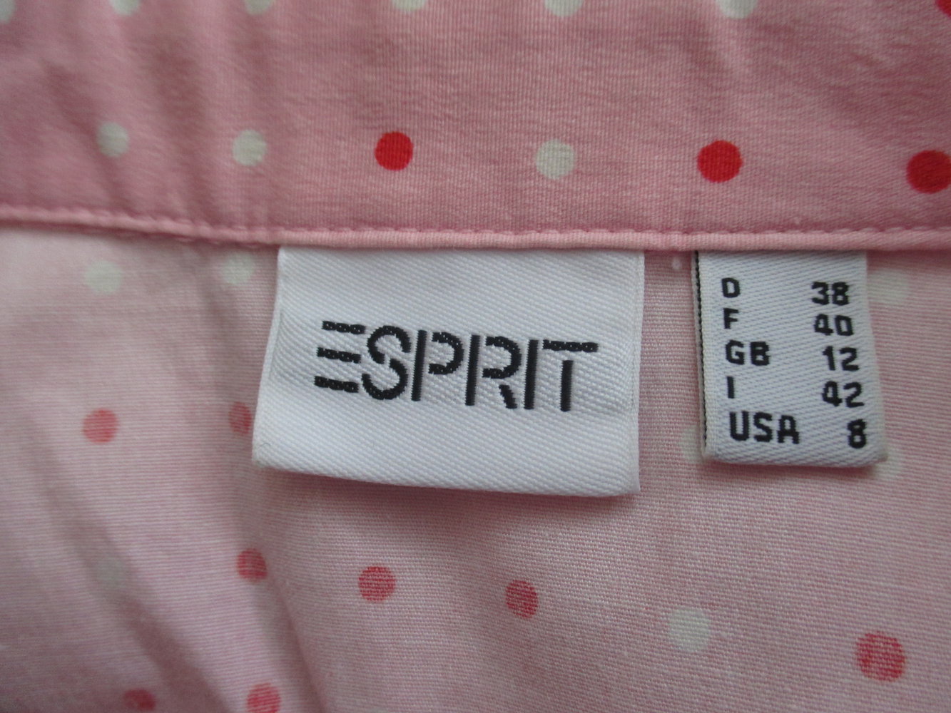 zuckersüße Bluse von Esprit, rosa mit Pünktchen, Gr. 38 
