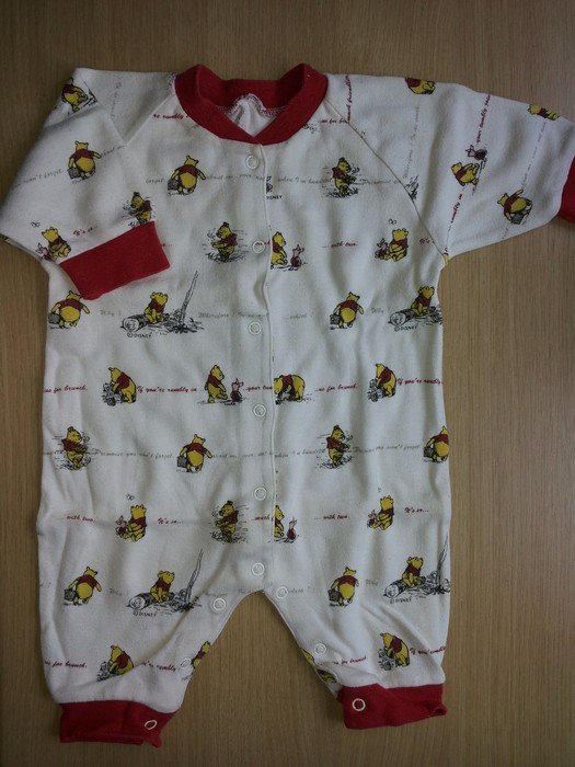 62/68, Winnie Pooh-Strampler