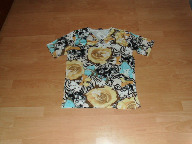 T-Shirt von Classics, mit Rosen, Gr. 36/38 NEU