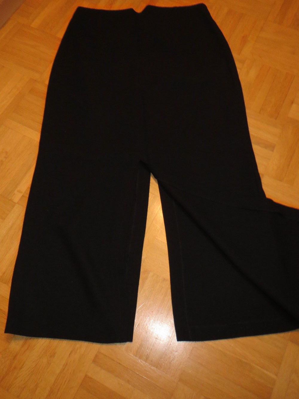 Rock, Gr.42/M, schwarz, lang