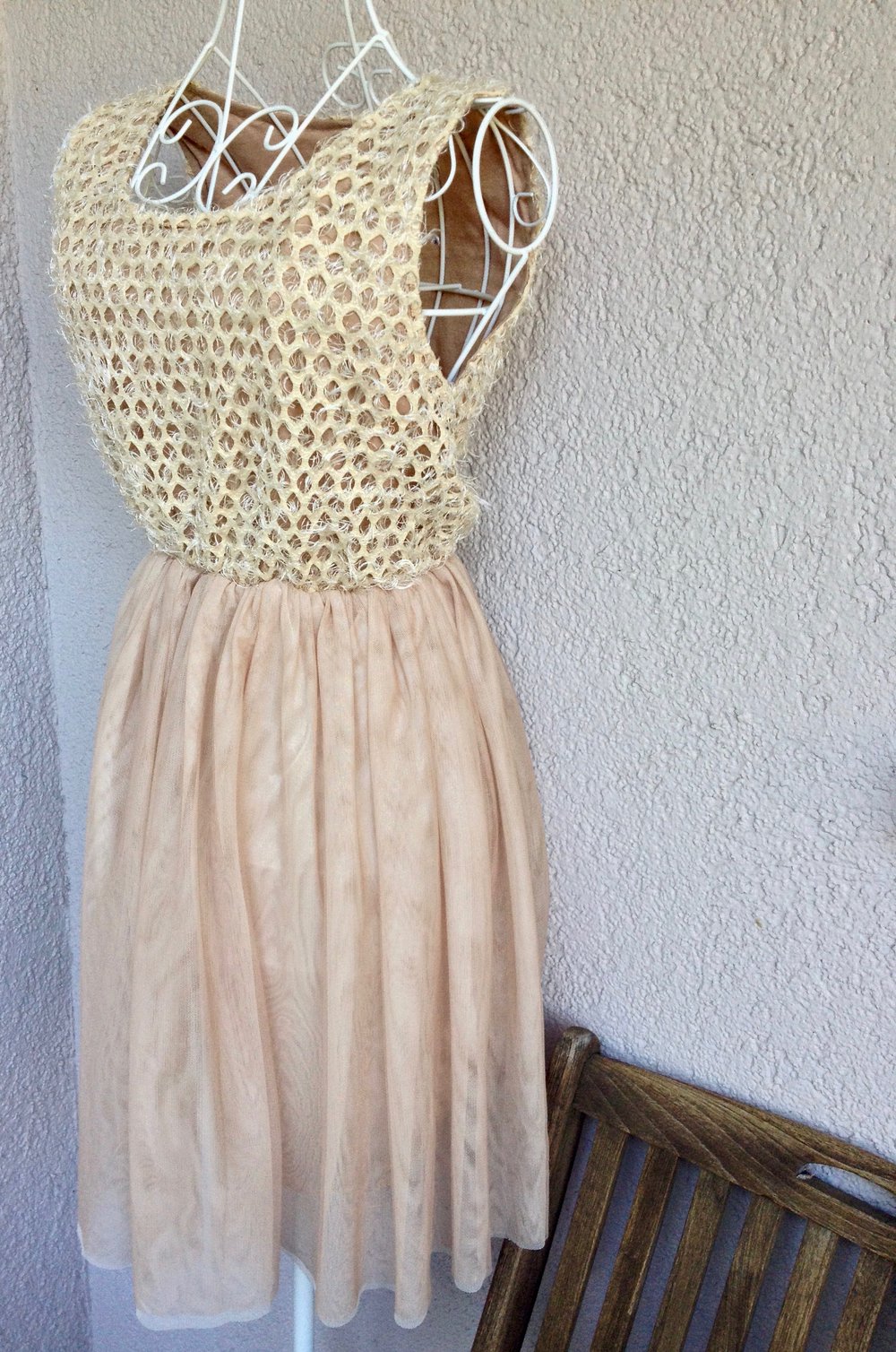 Traumhaftes Kleid mit Tüll von Yuki
