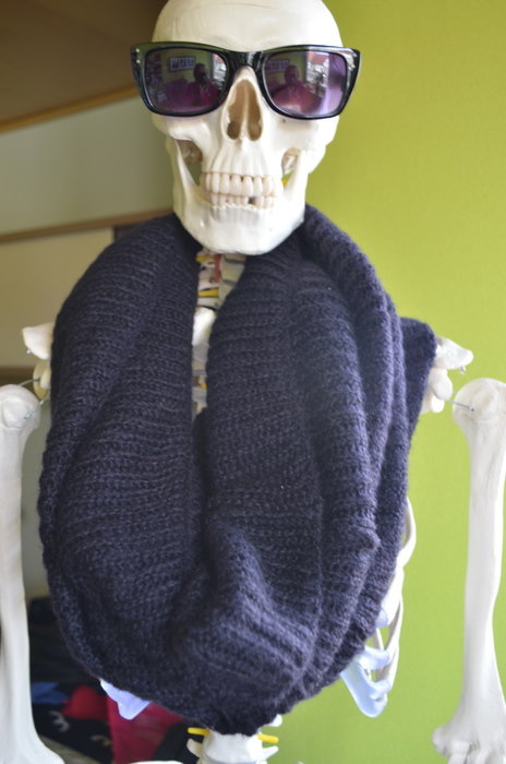 Schwarzer H&M Strickschal 