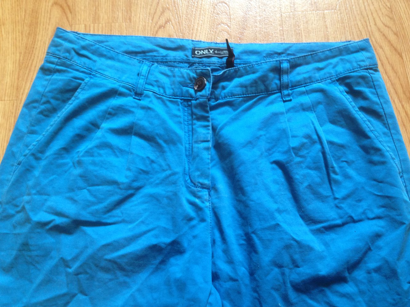 kräftige blaue Baumwoll-Hose