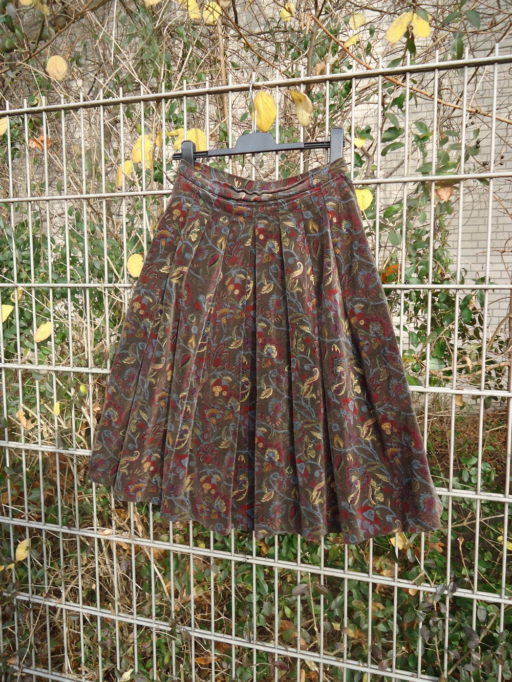 Vintage Faltenrock mit Blumen-Print
