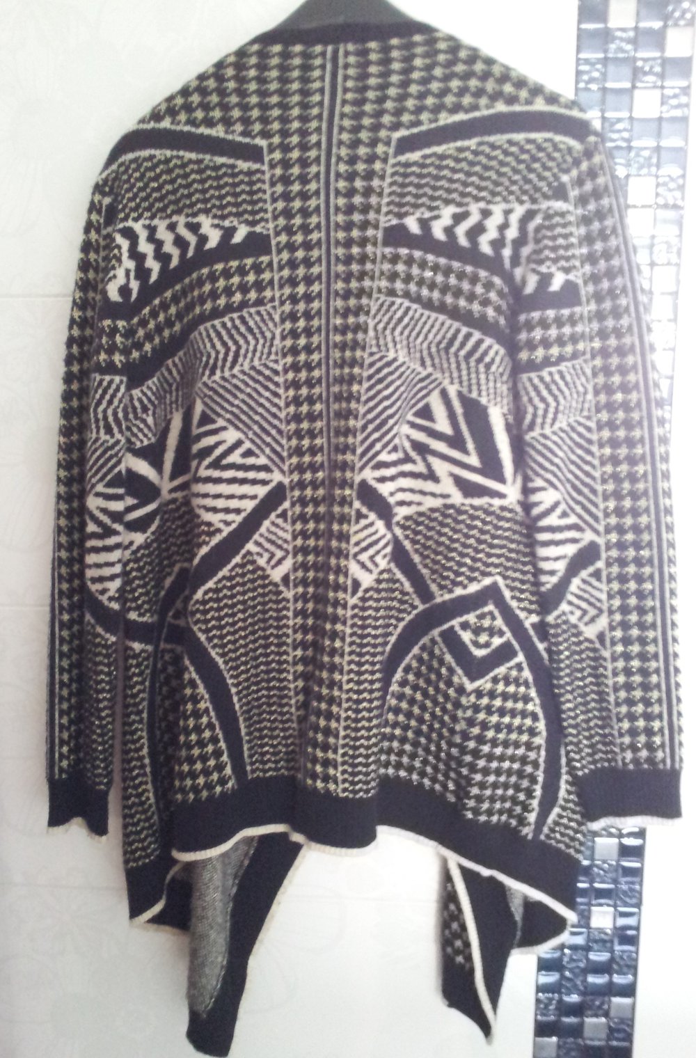 Strickjacke Cardigan Ethno Muster 