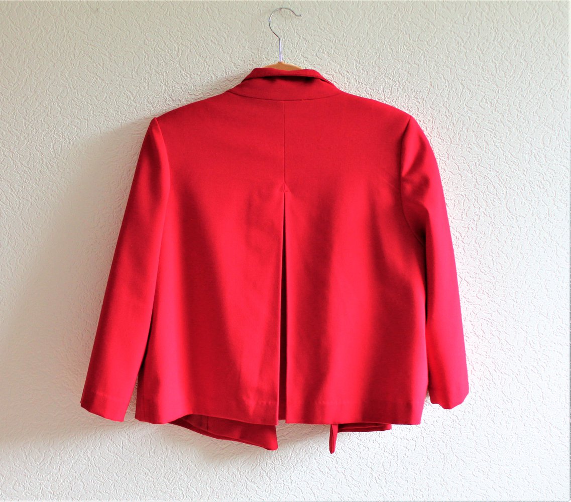 Rote Kurzjacke/Abendjacke