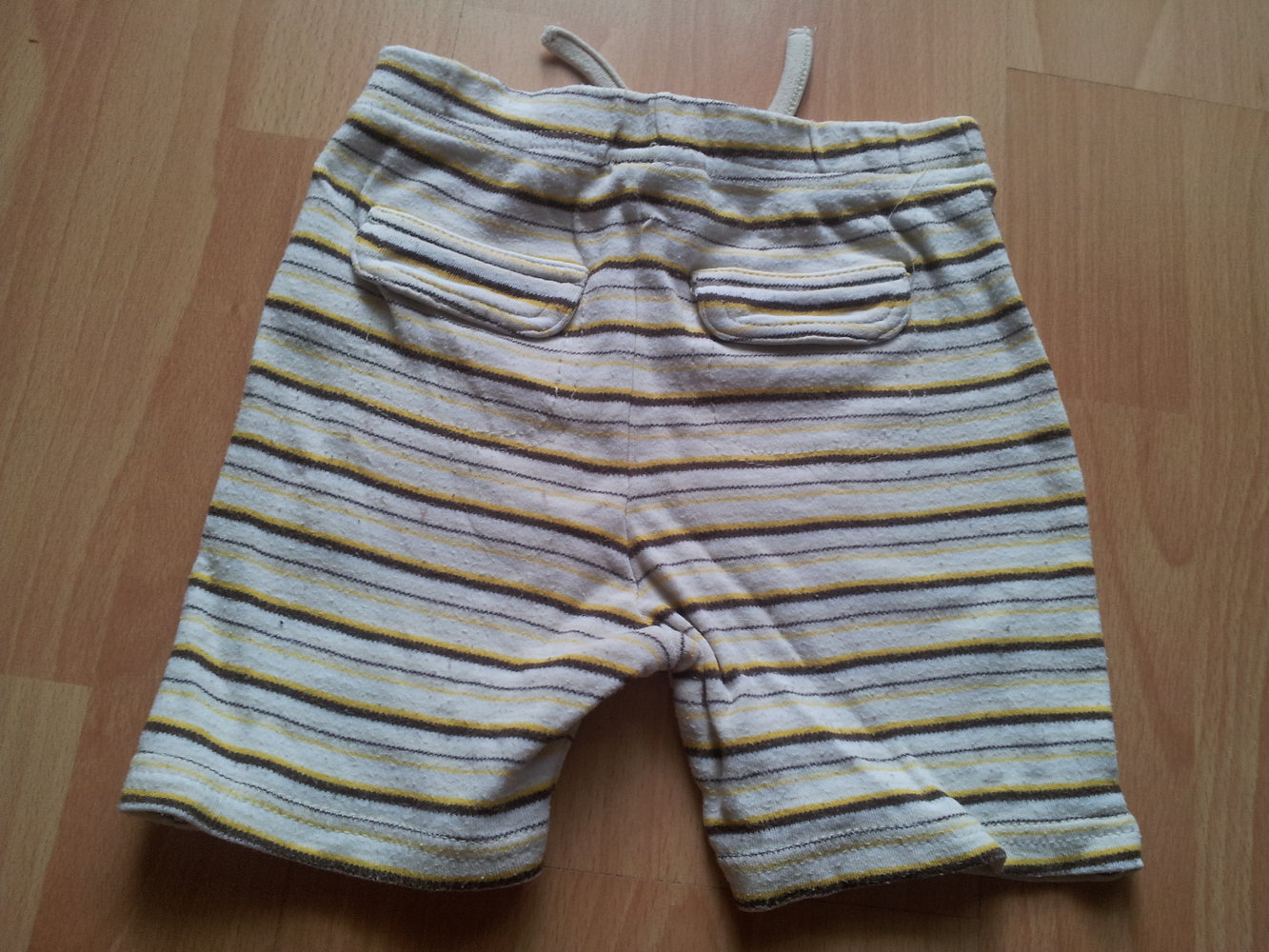 kurze Hose gelb braun creme Streifen Gr. 80 stretch 