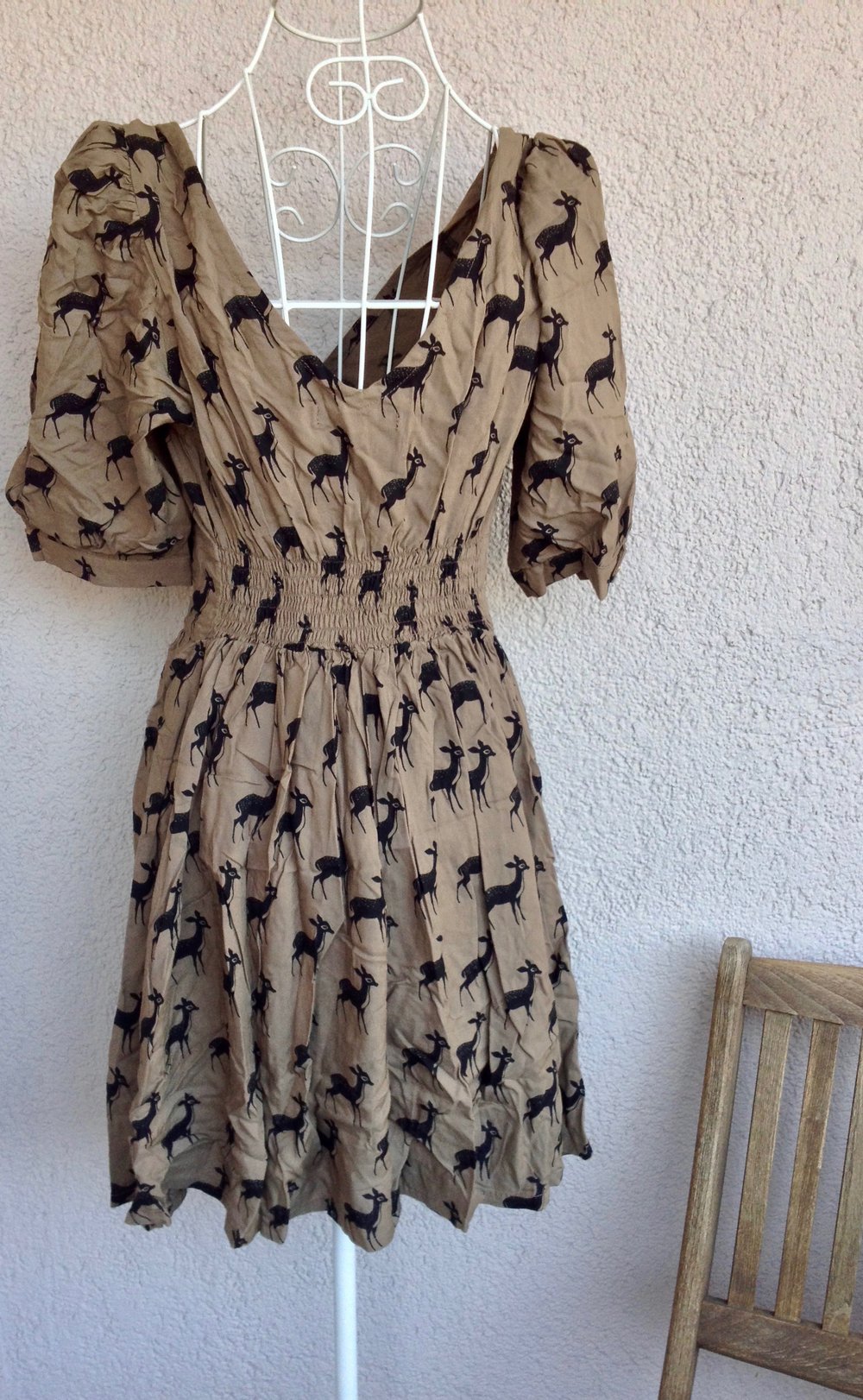 Sugarhill Boutique wunderschönes Kleid mit Rehmuster